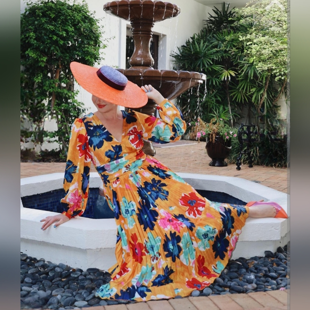 Nwot Chicwish Orange w/ Muliticolor Vneck Floral Long Sleeve Pleated Midi Dress